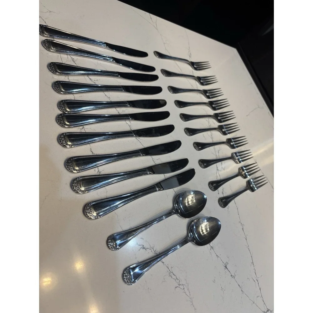 Rogers Stainless Flatware Korea‎ 22 Piece Lot Set Floral Vintage Silverware
